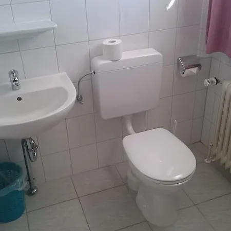 Gastehaus Viktoria Apartamento Hohenbrunn