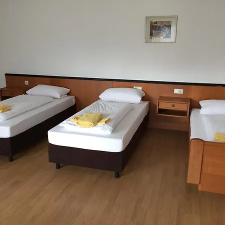Apartamento Gastehaus Viktoria