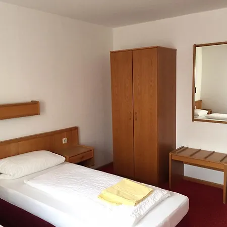 Apartamento Gastehaus Viktoria